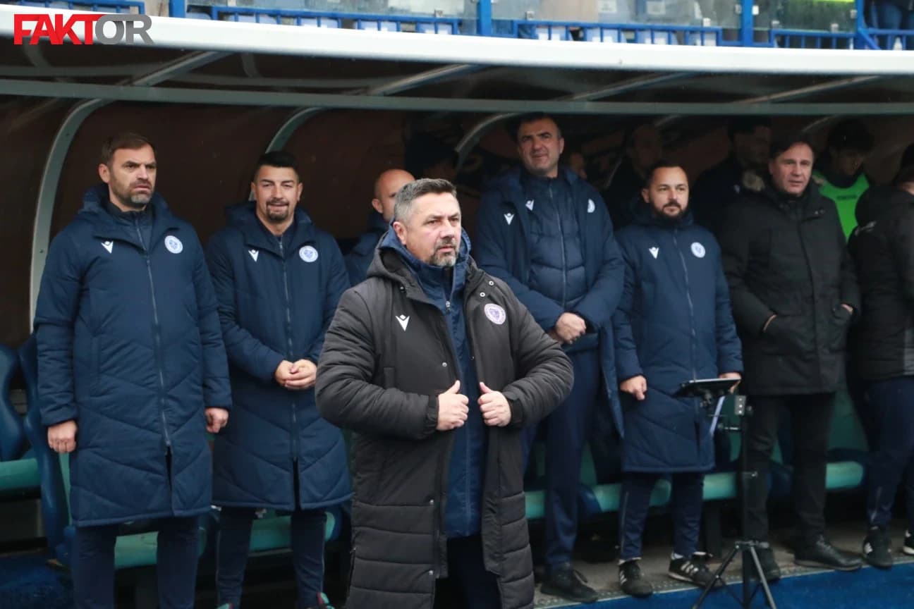 Adžemove greške mogle bi skupo koštati Plave