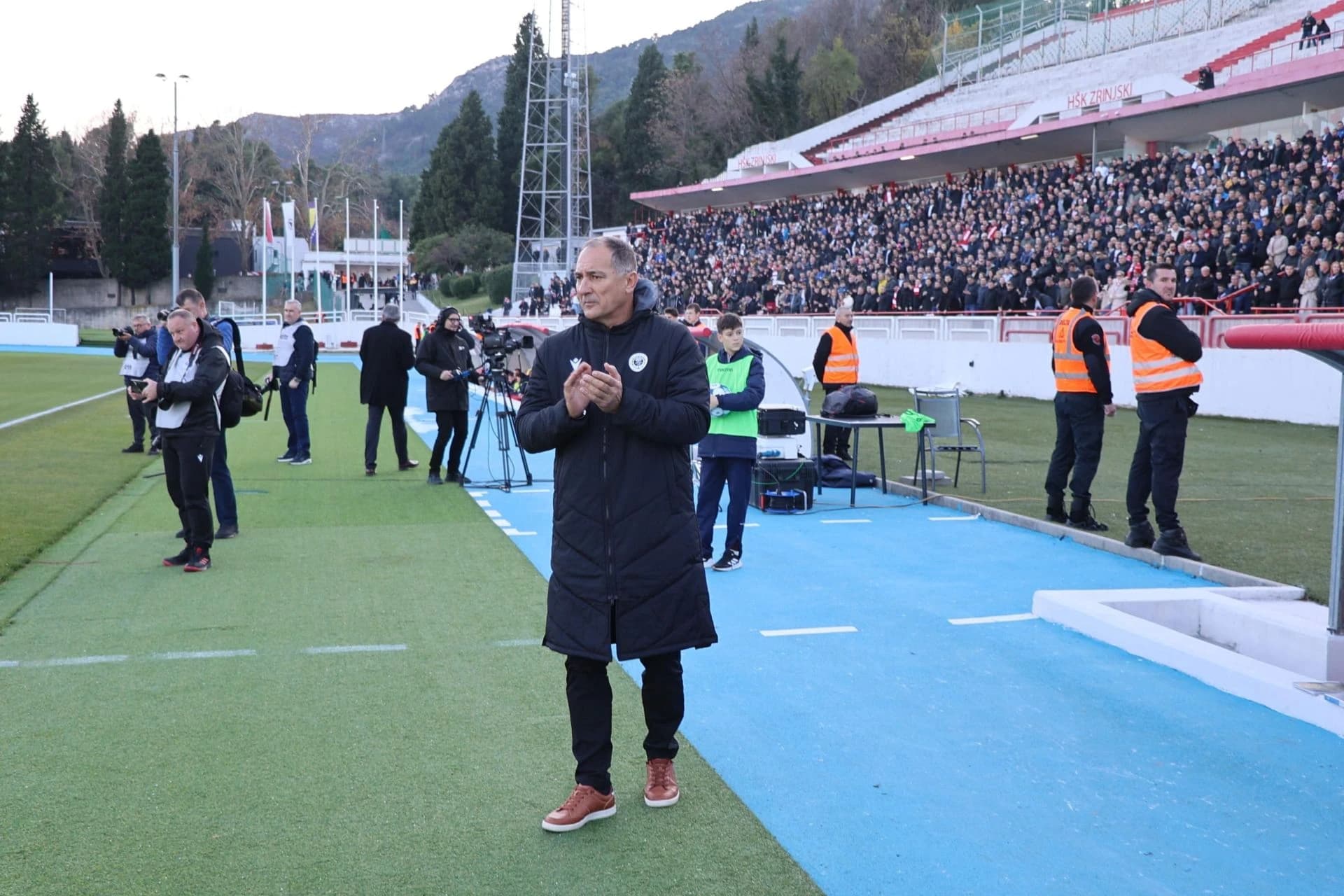 Štimac odgovorio navijaču: Je** te Velež