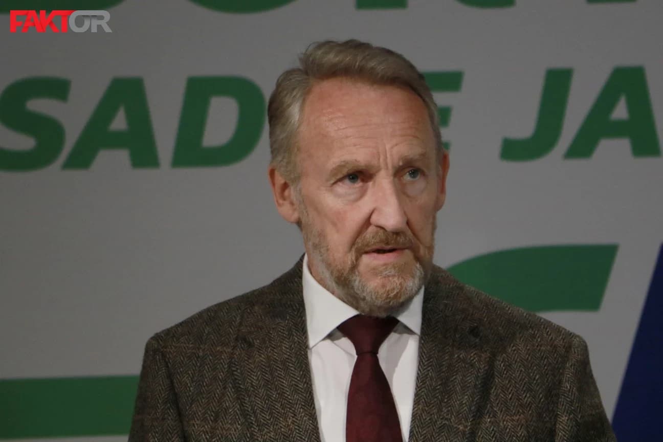 Bakir Izetbegović