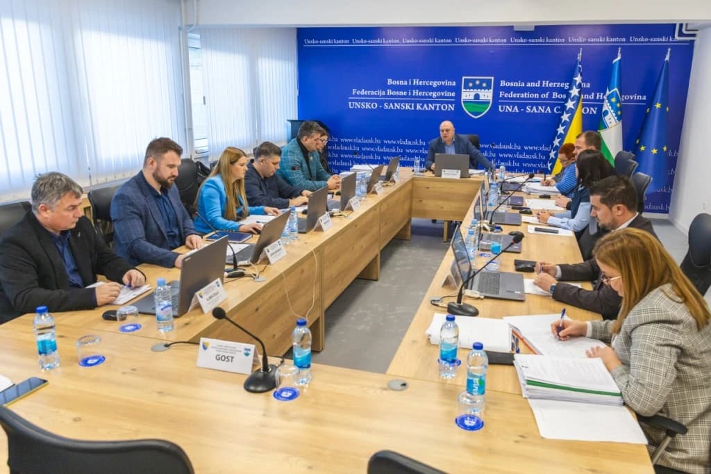 Sa sjednice Vlade USK