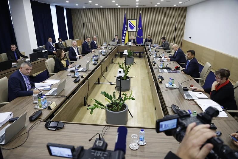 Vijeće ministara BiH izdvojilo milion KM za saniranje posljedica požara u Tuzli i Vlasenici