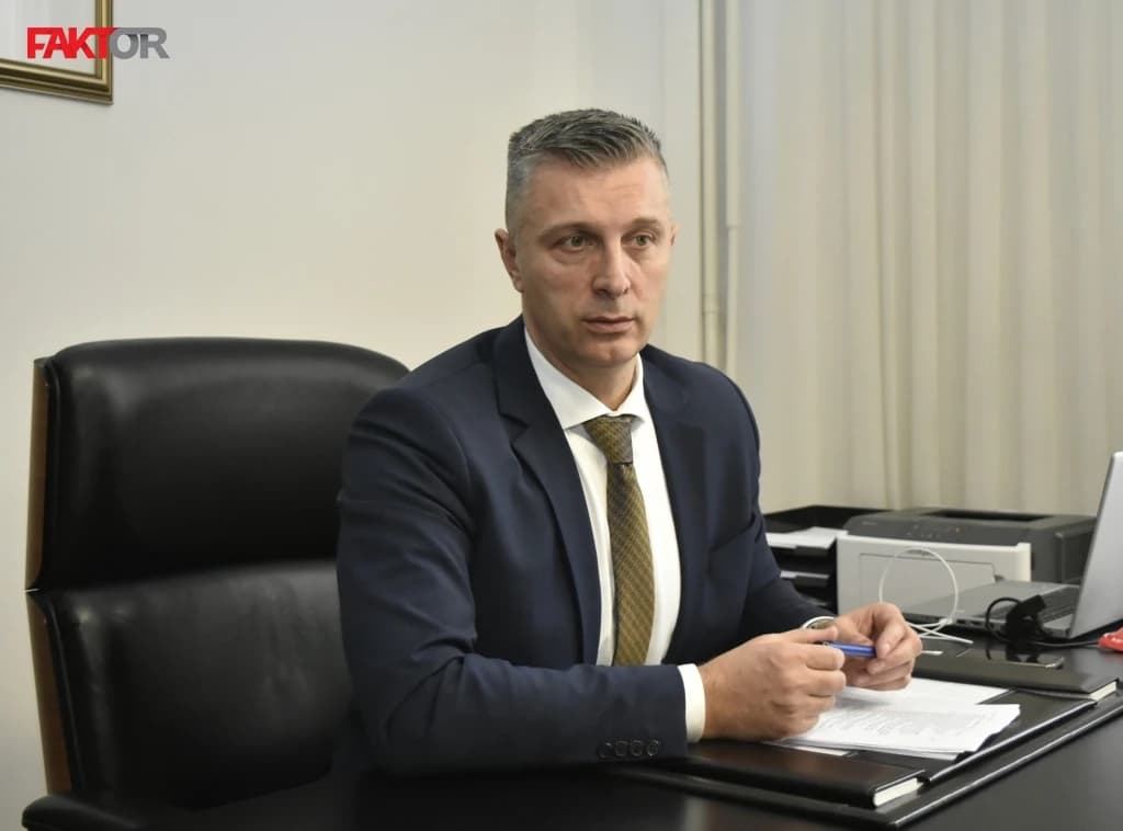 Čelik uputio otvoreno pismo Uku, traži online nastavu u Kantonu Sarajevo: Ovo je pitanje odgovornosti prema djeci