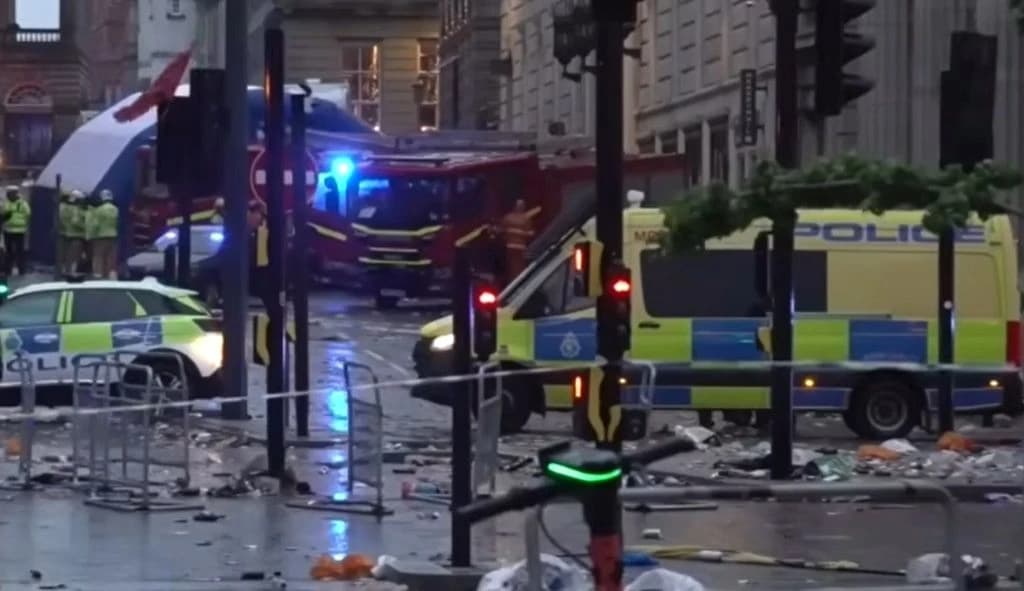 Britanac saznao šokantnu kaznu za haos na proslavi titule navijača Liverpoola