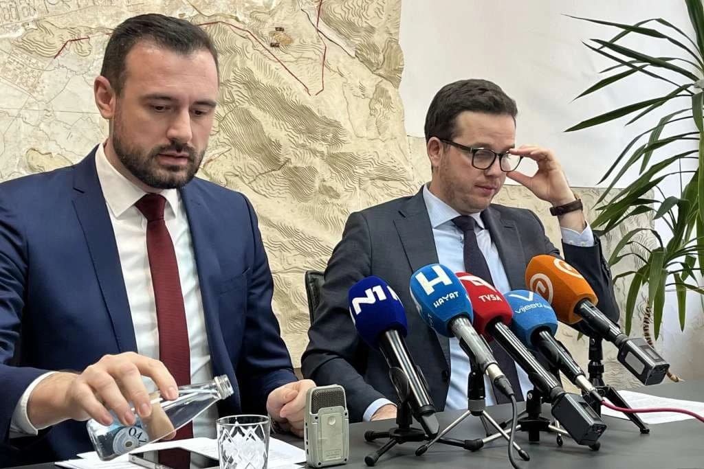 Plan su predstavili Muharemović i Uk
