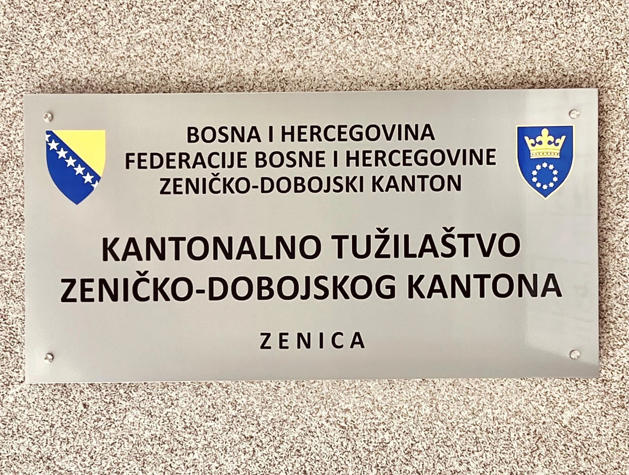 Zeničanka osuđena na 18 godina zatvora zbog trgovine ljudima i podvođenja maloljetnica: Djevojke klasirala po cijenama