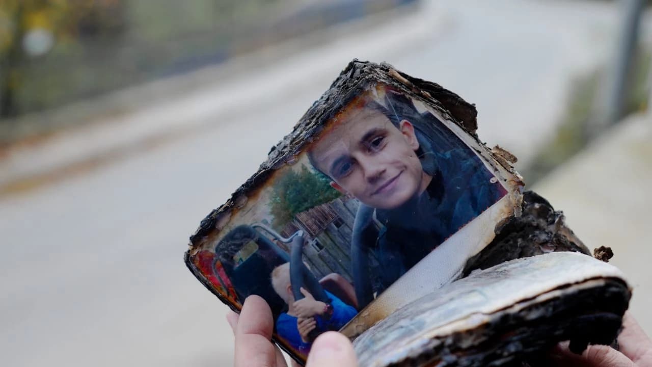 Fotografija Mirze Delije u izgorenom porodičnom albumu
