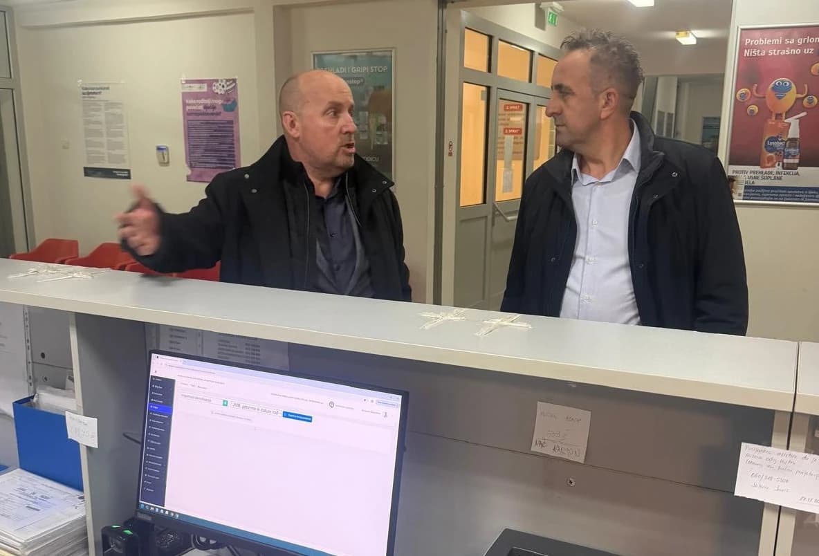 Ministar Enis Hasanović i generalni direktor JU DZKS Elvedin Tatarević