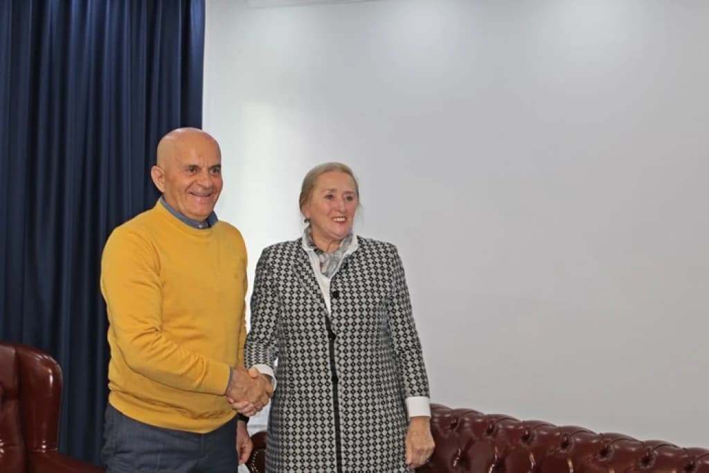 Načelnik Kalesije Sead Džafić i direjtorica Robota Saima Hodžić