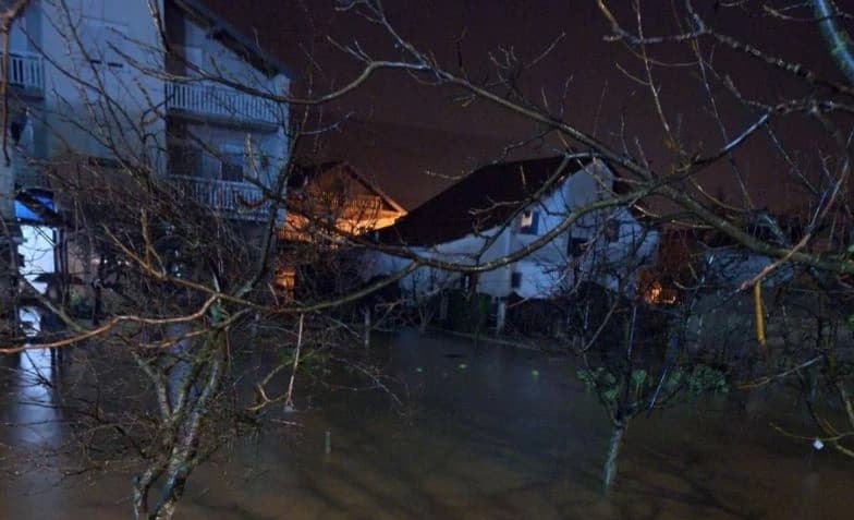 Nadležne institucije Federacije BiH: Hidrometeorološka situacija i dalje složena, moguće bujice i klizišta