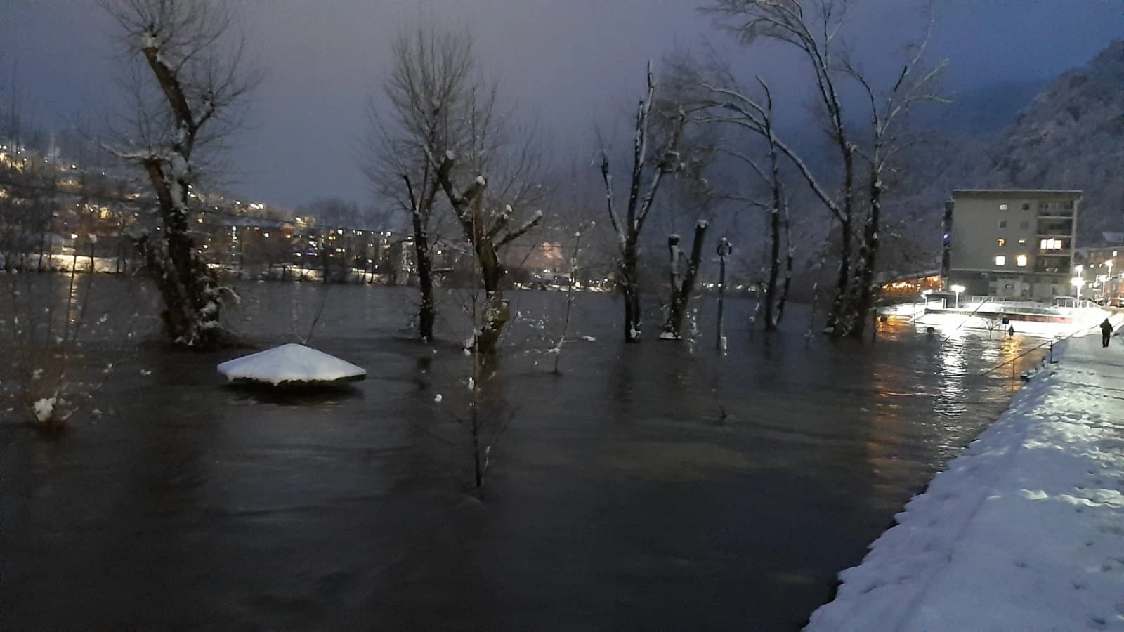 Vodostaj Drine kod Zvornika