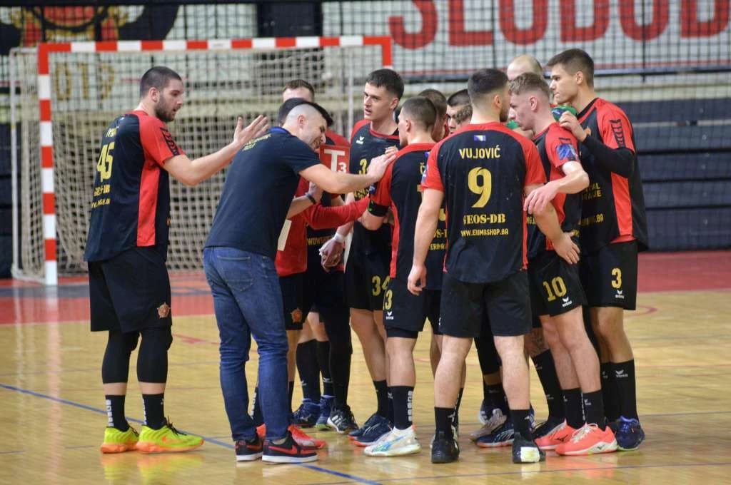 Sloboda ostala bez uprave