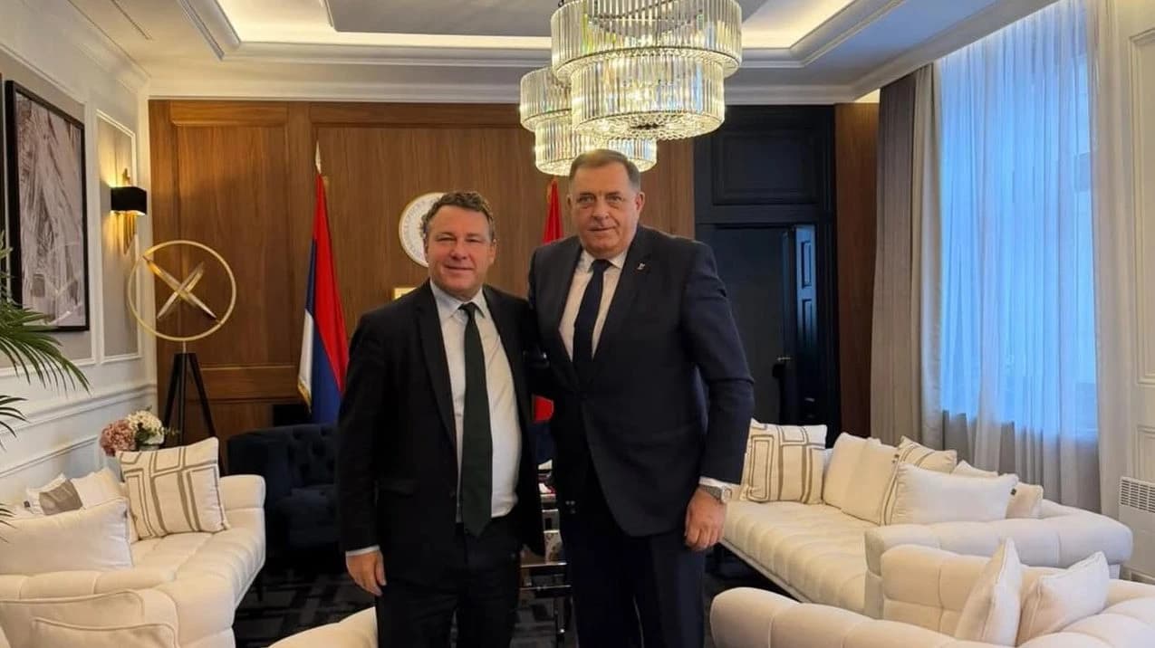 Jean-Lin Lacapelle i Milorad Dodik