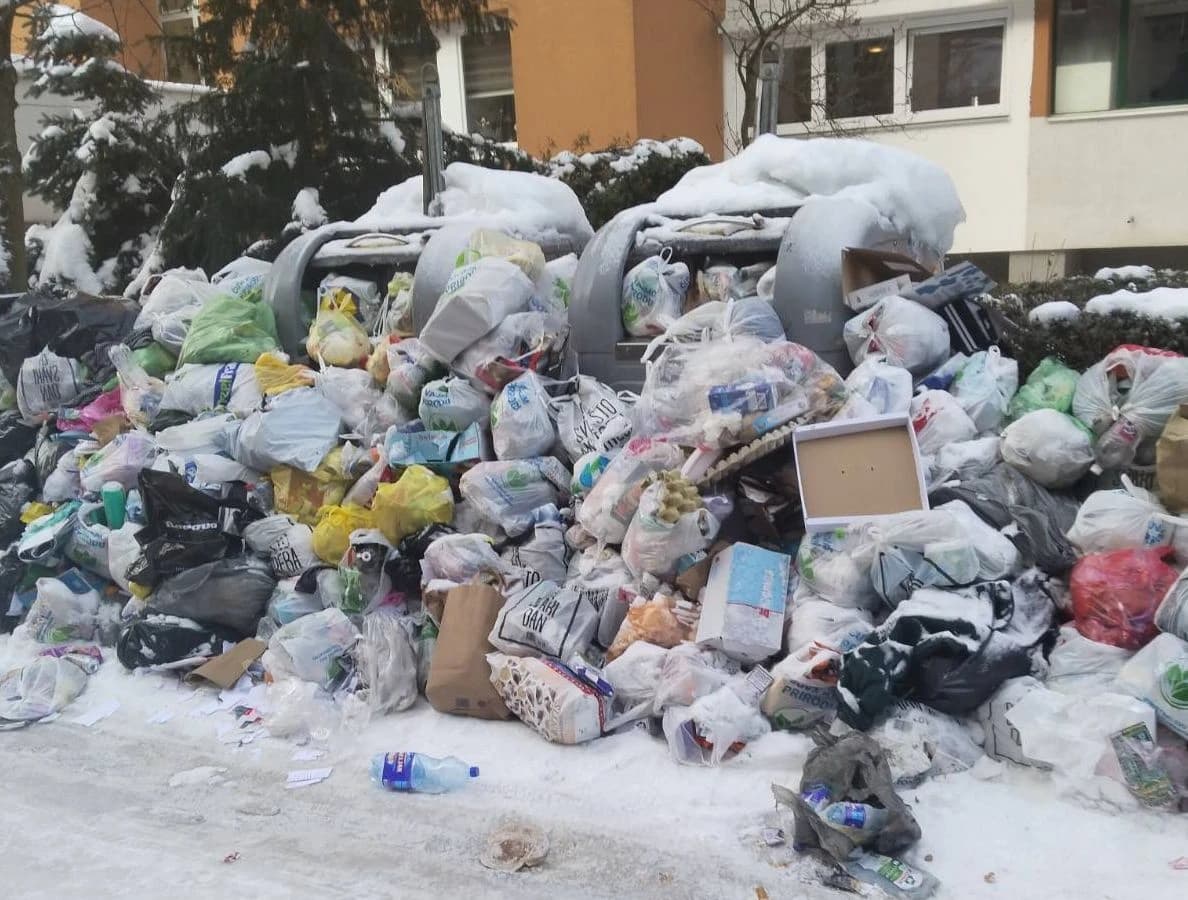 Na Dobrinji je ljetos buknula leptospiroza, sad opet tu rastu deponije smeća