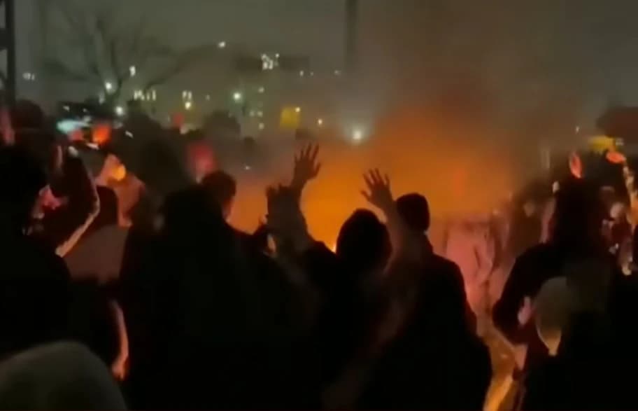 Iranci potvrdili: 2.000 ljudi ubijeno u protestima u Iranu
