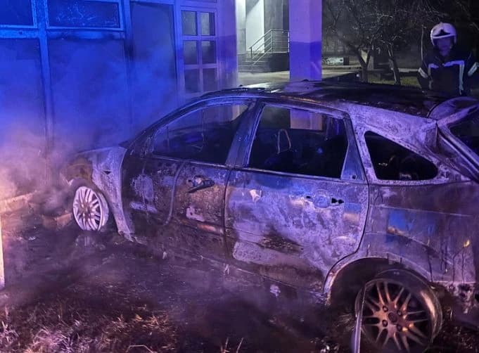 Izgorio automobil kod Mostara