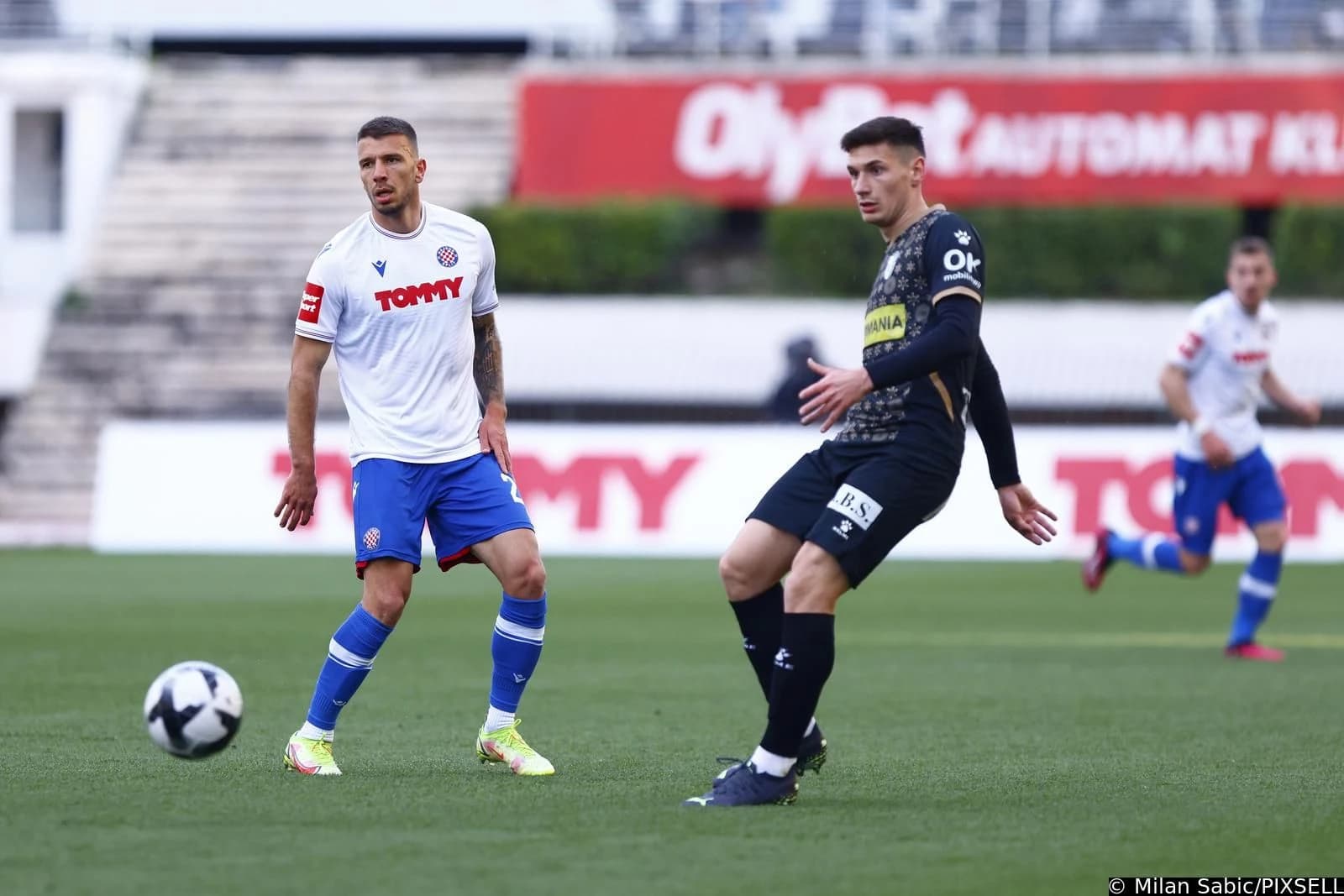 Sarajevo predstavilo pojačanje, Luka Hujber potpisao na godinu