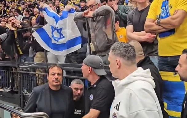 Ataman na meti izraelskih navijača