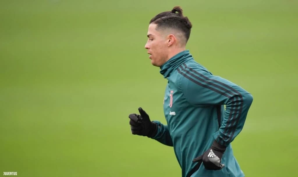 Iznenadio sve: Cristiano Ronaldo promijenio frizuru