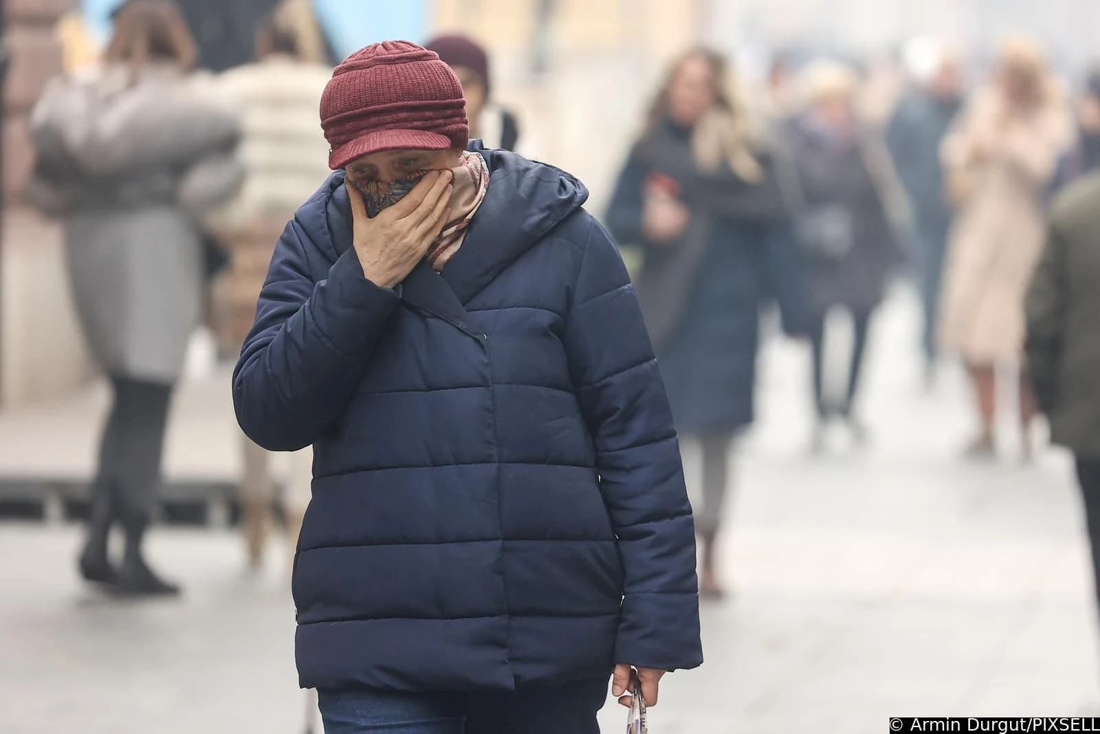 Na mjernim stanicama Otoka, Saraj Polje i Vogošća zabilježen izuzetno zagađen kvalitet zraka