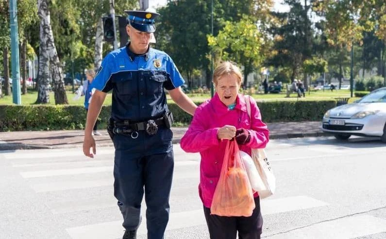 Zašto se divimo normalnim stvarima i kako je sve postalo marketing za društvene mreže