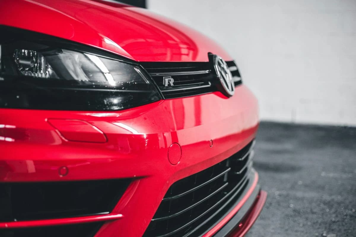 Od sredine godine svi novi automobili u EU morat će imati ugrađeno novo svjetlo
