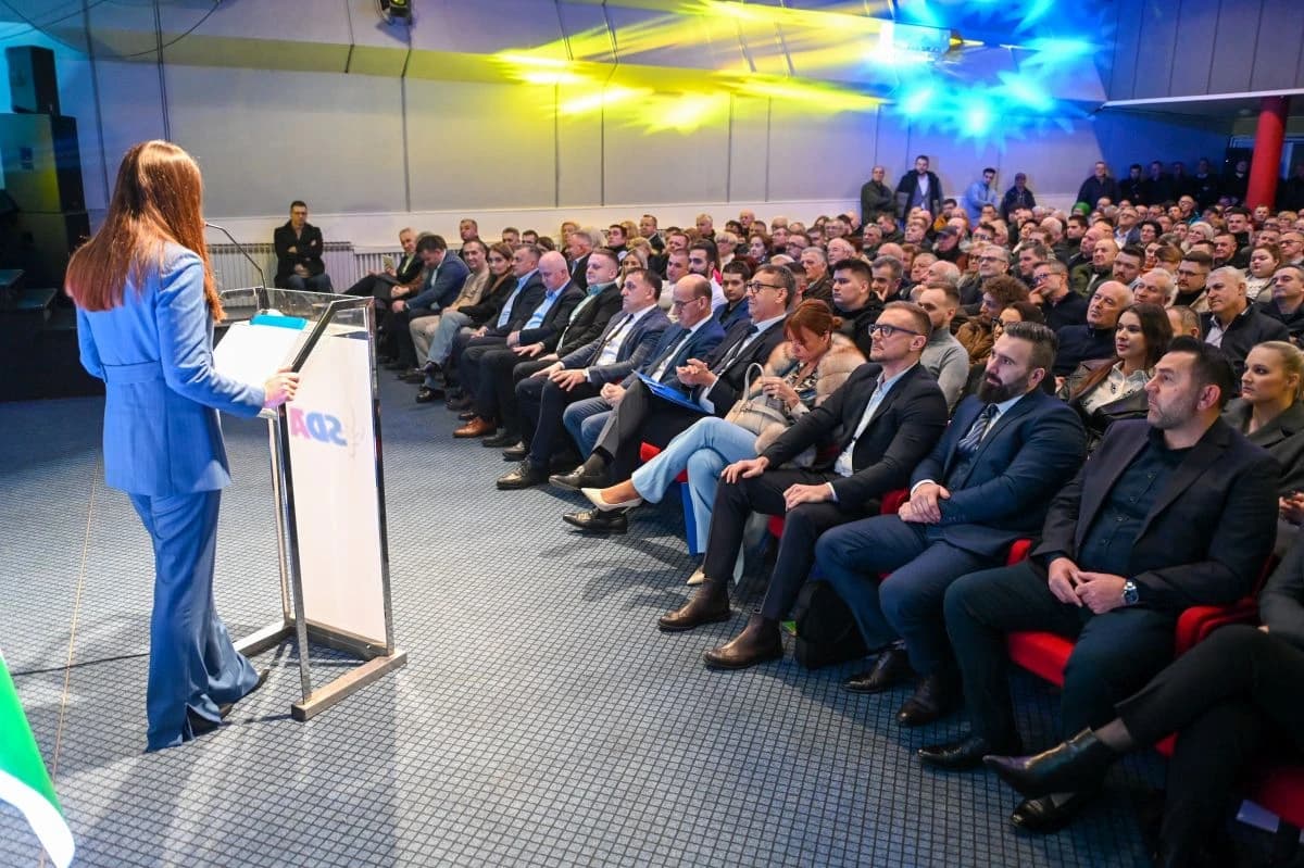 Održana tribina GO SDA Bihać, naglašena važnost jedinstva, političke odgovornosti i institucionalne borbe