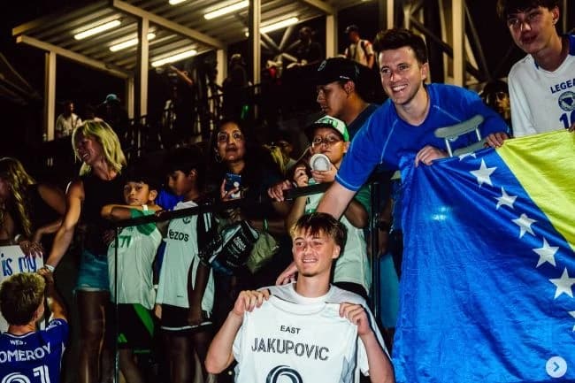 Jakupović je ovu fotografiju podijeliona svom Instagramu