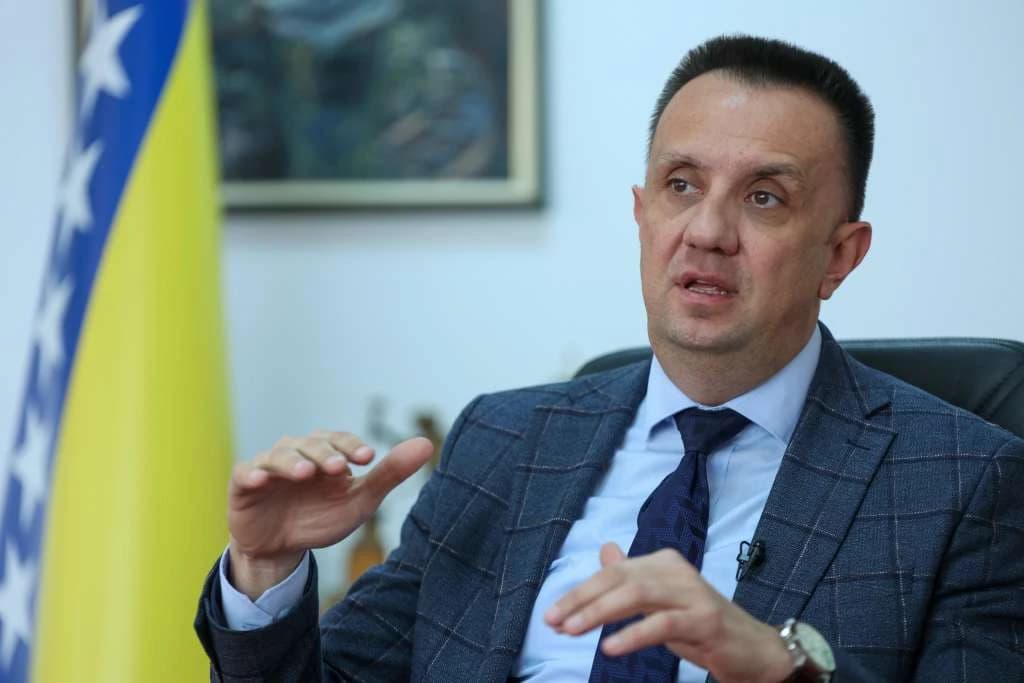 Lakić: Povećanje cijene plina bilo je neminovno, BH Gas više nije jedini investitor u projektu Južna interkonekcija