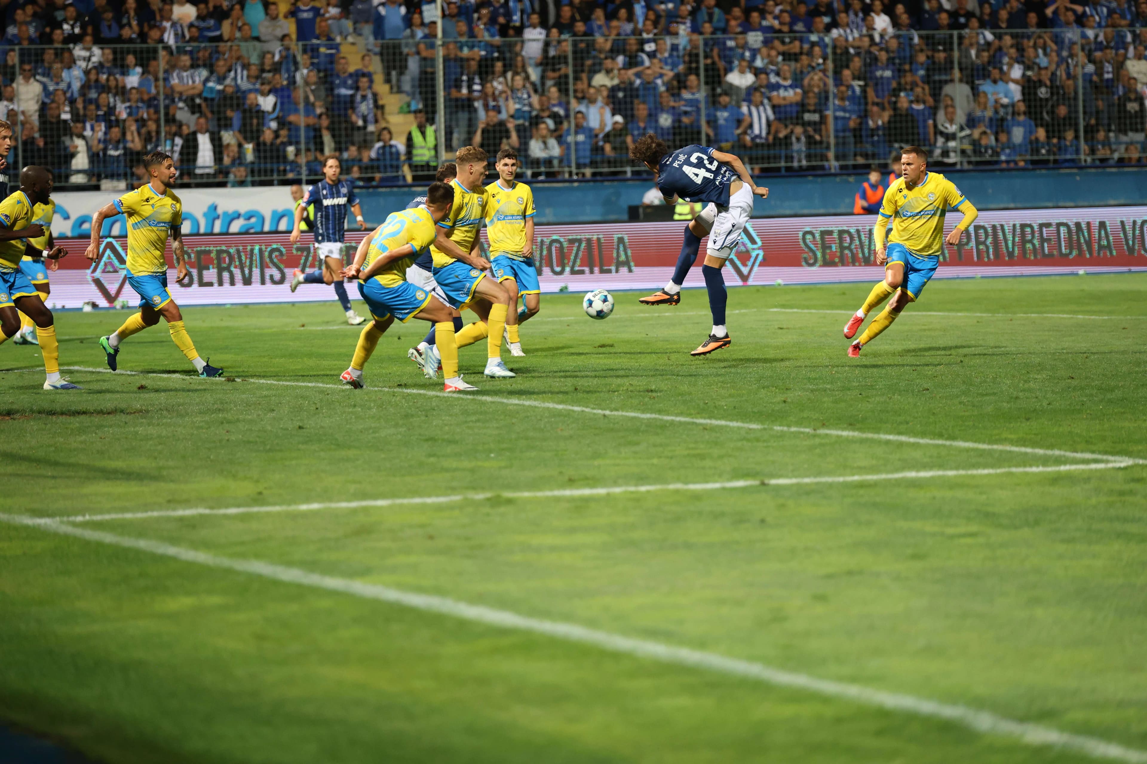 Pejić u duelu Željezničara i Kopera