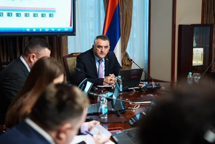 Savo Minić na sjednici Vlade RS-a