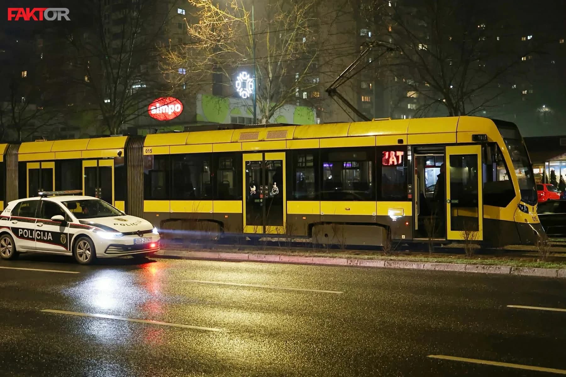 Tramvaj udario pješaka kod zgrade RTV doma, prebačen je u Opću bolnicu