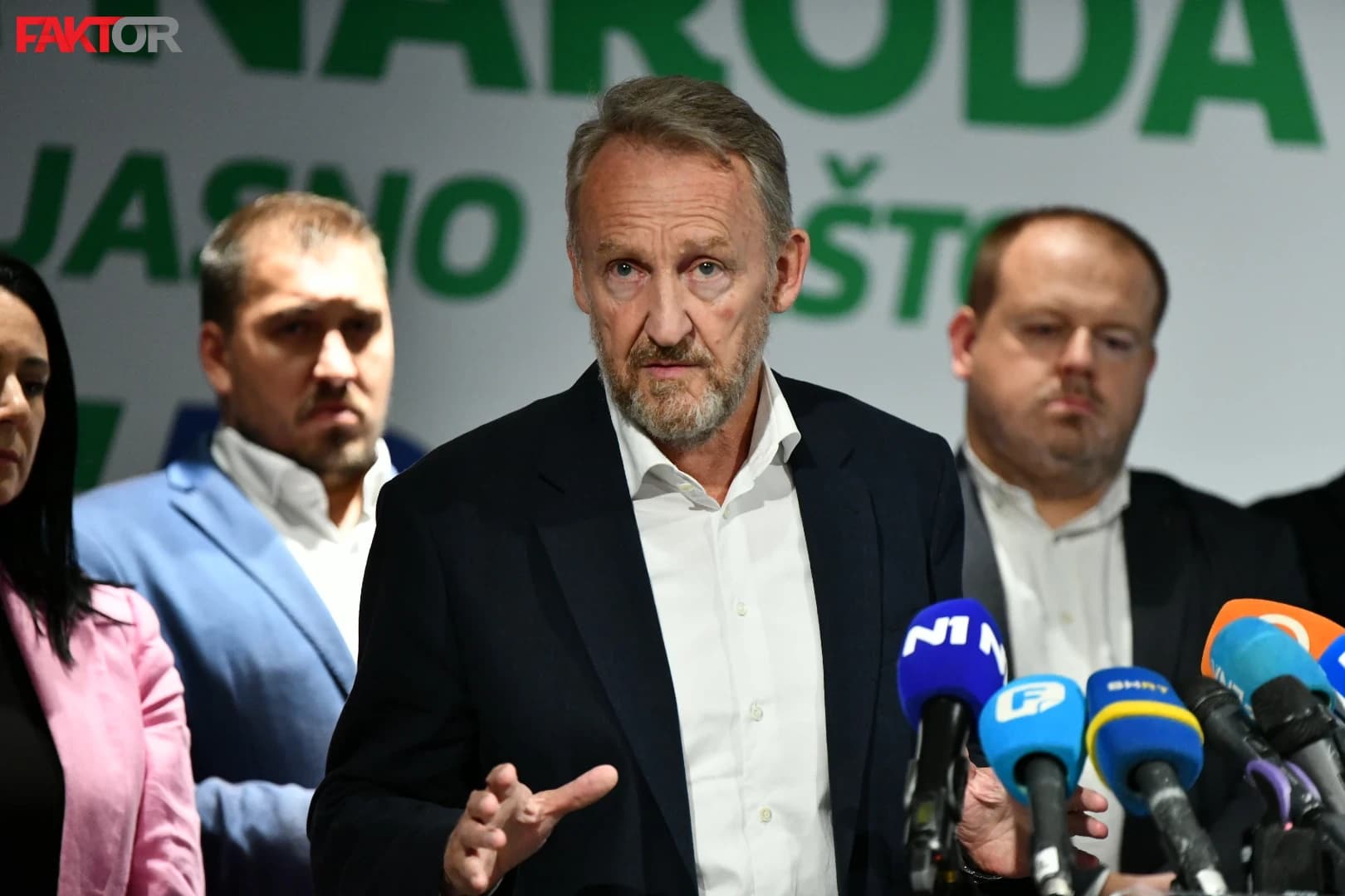 Bakir Izetbegović