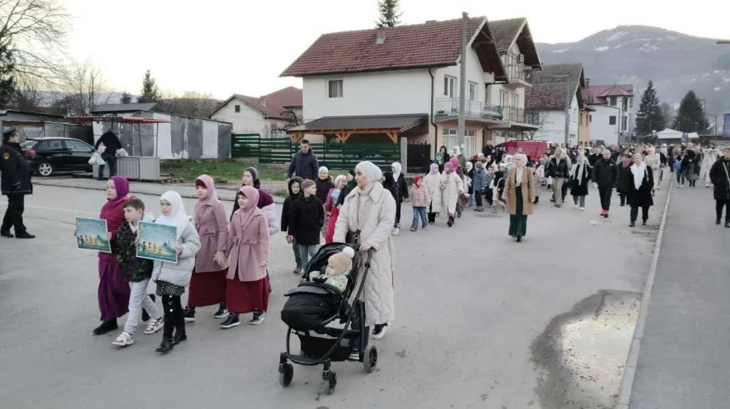 Vozić i vatromet povodom početka ramazana u Goraždu