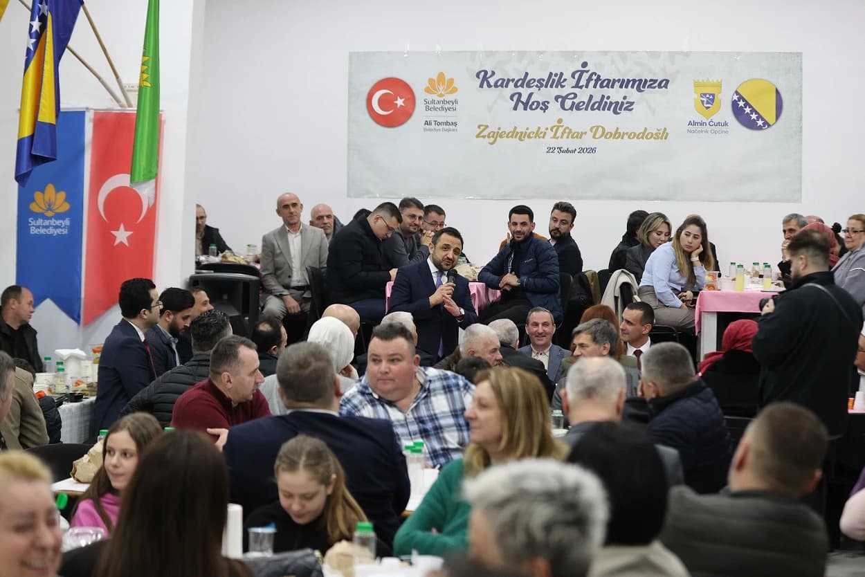 Ambasador Turske u BiH Emin Akseki na iftaru