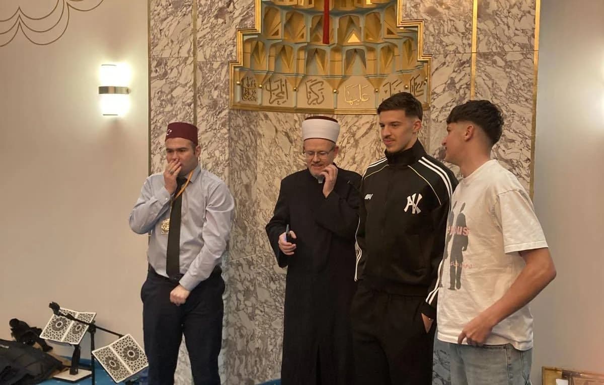 Zmajevi obradovali džematlije u džamiji Cvijet Srebrenice