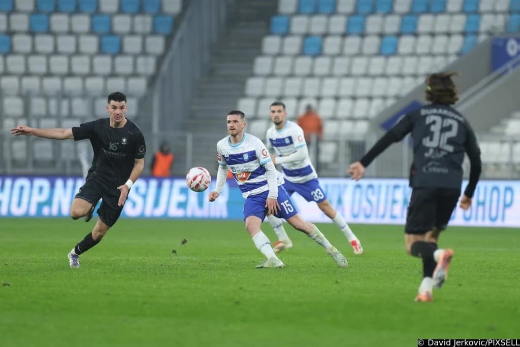 Bivši mladi Zmaj u ponoć napravio milionski transfer