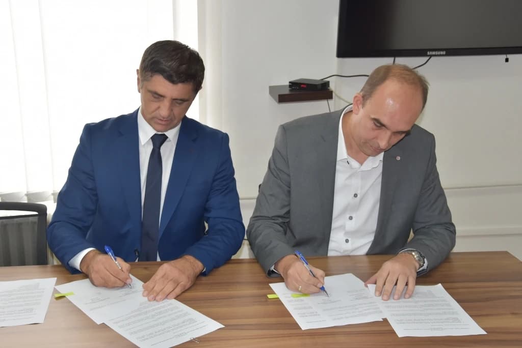 Elvir Kazazović-Adis Hodžić