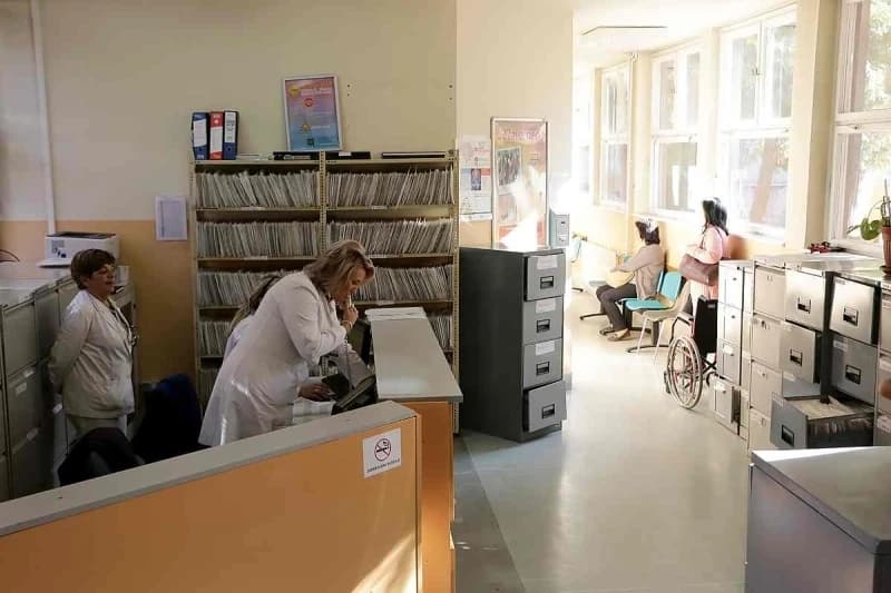 Pacijenti trebaju na preglede prije termina operacije, ljekari ih zakazuju nakon tog datuma: Šta kažu u Domu zdravlja KS