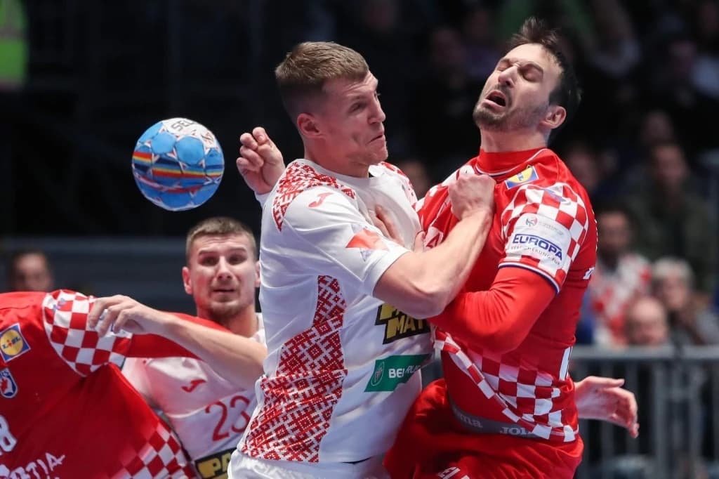 Europsko rukometno prvenstvo, skupina A, 2. kolo, Hrvatska - Bjelorusija. Andrei Yurynok, Igor Karacic Photo: Luka Stanzl/PIXSELL
