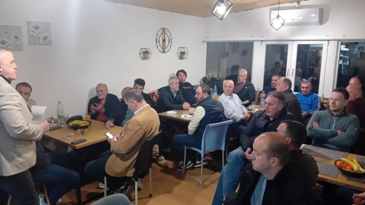 Iftar je organizovan u prostorijama NK Stup