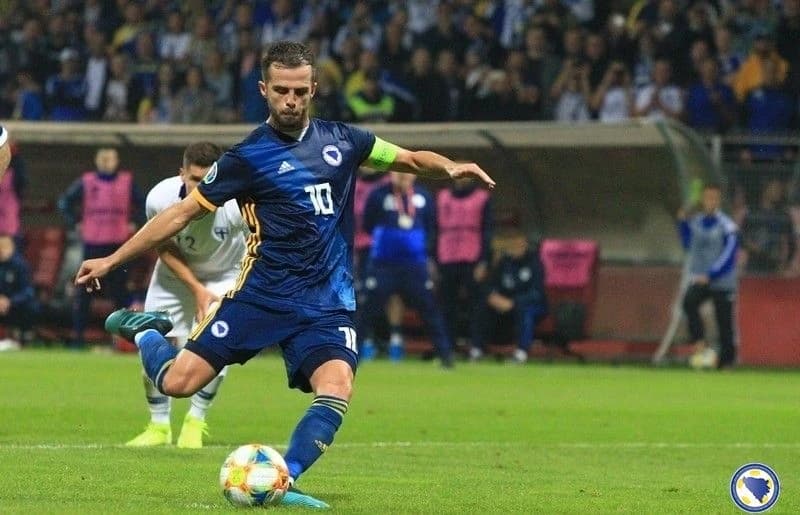 Pjanić: Crveni me koštao 40.000 eura u torbama, govorim sedam jezika, u Dubaiju se osjeti nešto čudno u zraku