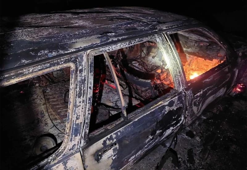 Jedno vozilo izgorjelo, još dva oštećena u požaru u Brčkom