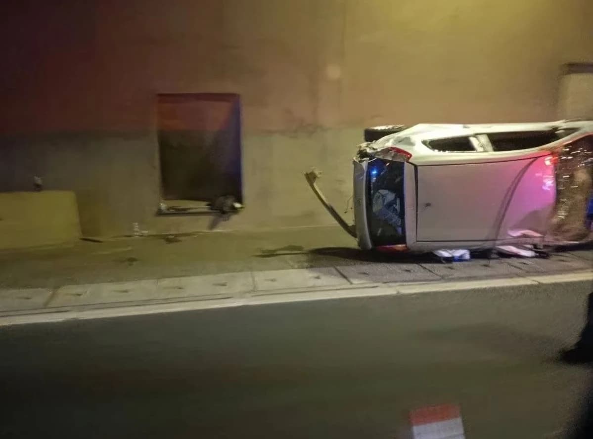 Saobraćajna nesreća na autoputu kod Sarajeva: Jedna osoba prebačena u KCUS