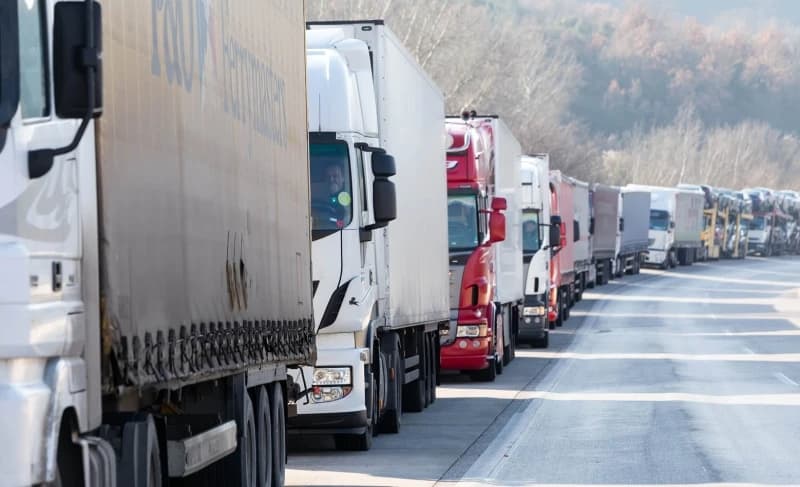 Konzorcij Logistika: Danas je sa granice Evropske unije vraćeno 67 vozača iz BiH, a roba nije isporučena