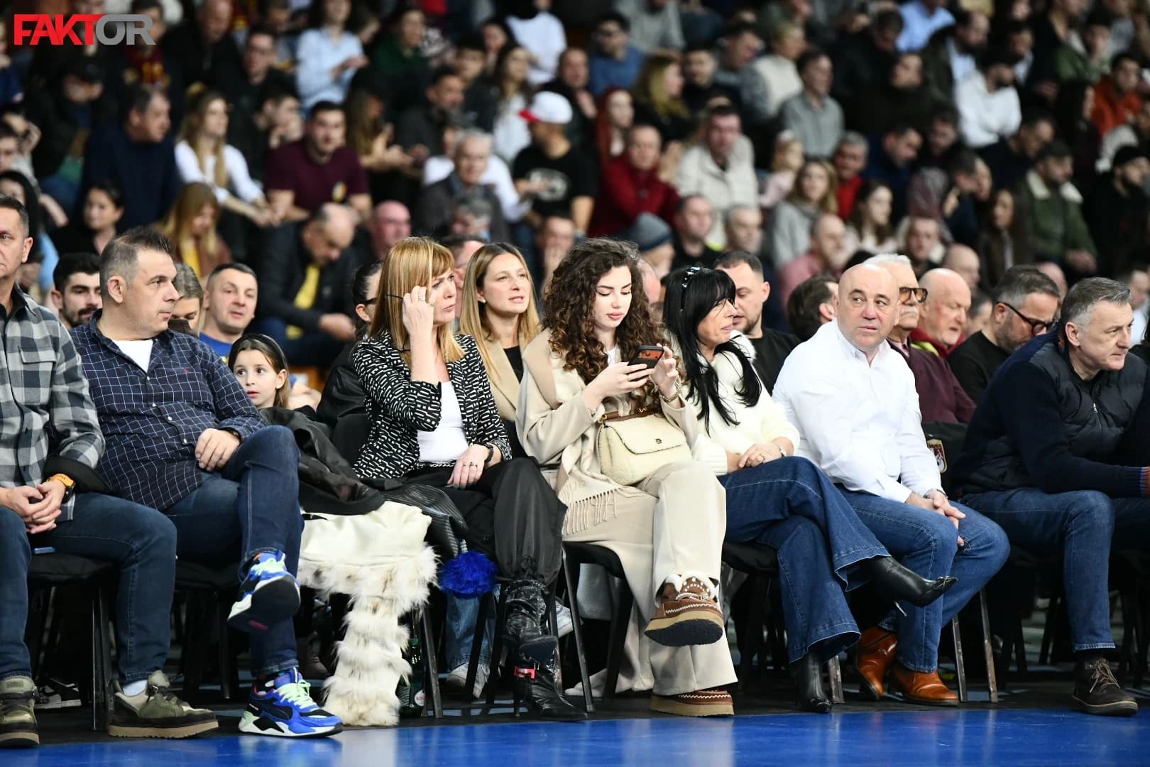 Cijene ulaznica za mjesta pored terena se kreću do 70 KM, dok su one ispod koša još skuplje