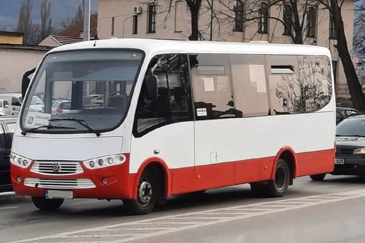 Drama u Banjoj Luci: Putnik davio vozača autobusa tokom vožnje, djeca isprepadana