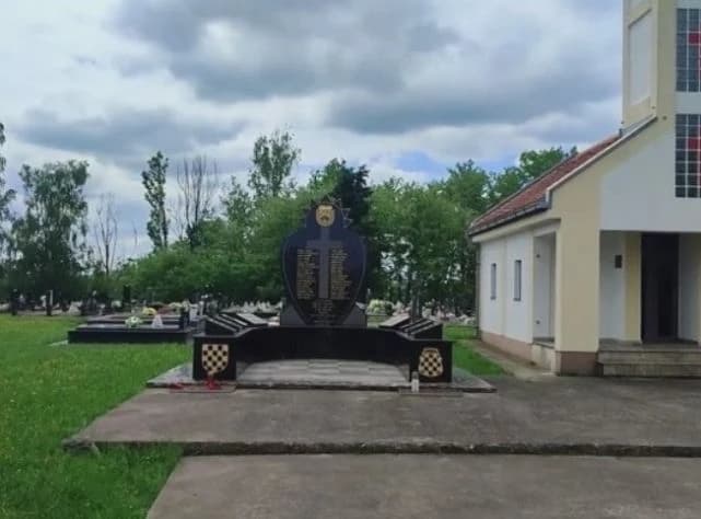Spomenik u Modranu