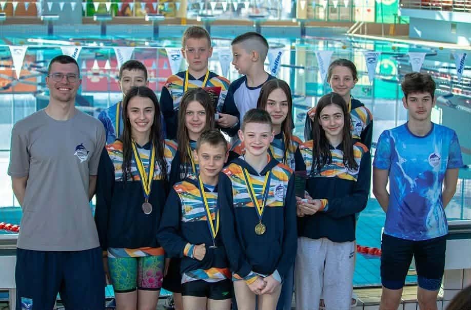 Žetva medalja na Otoci