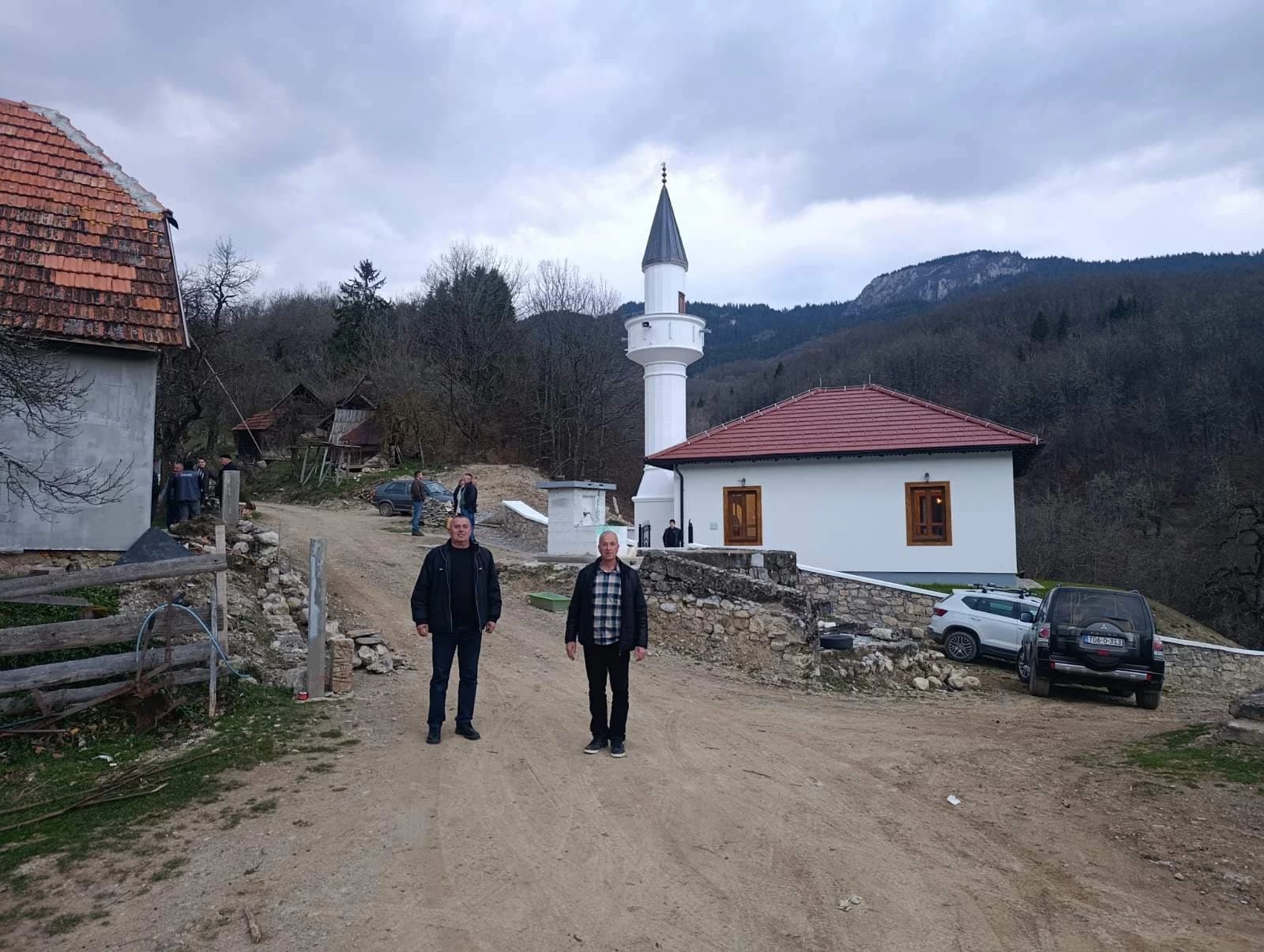 Čajniče: U džamiji u Milatkovićima bit će klanjan prvi bajram-namaz nakon više od 80 godina