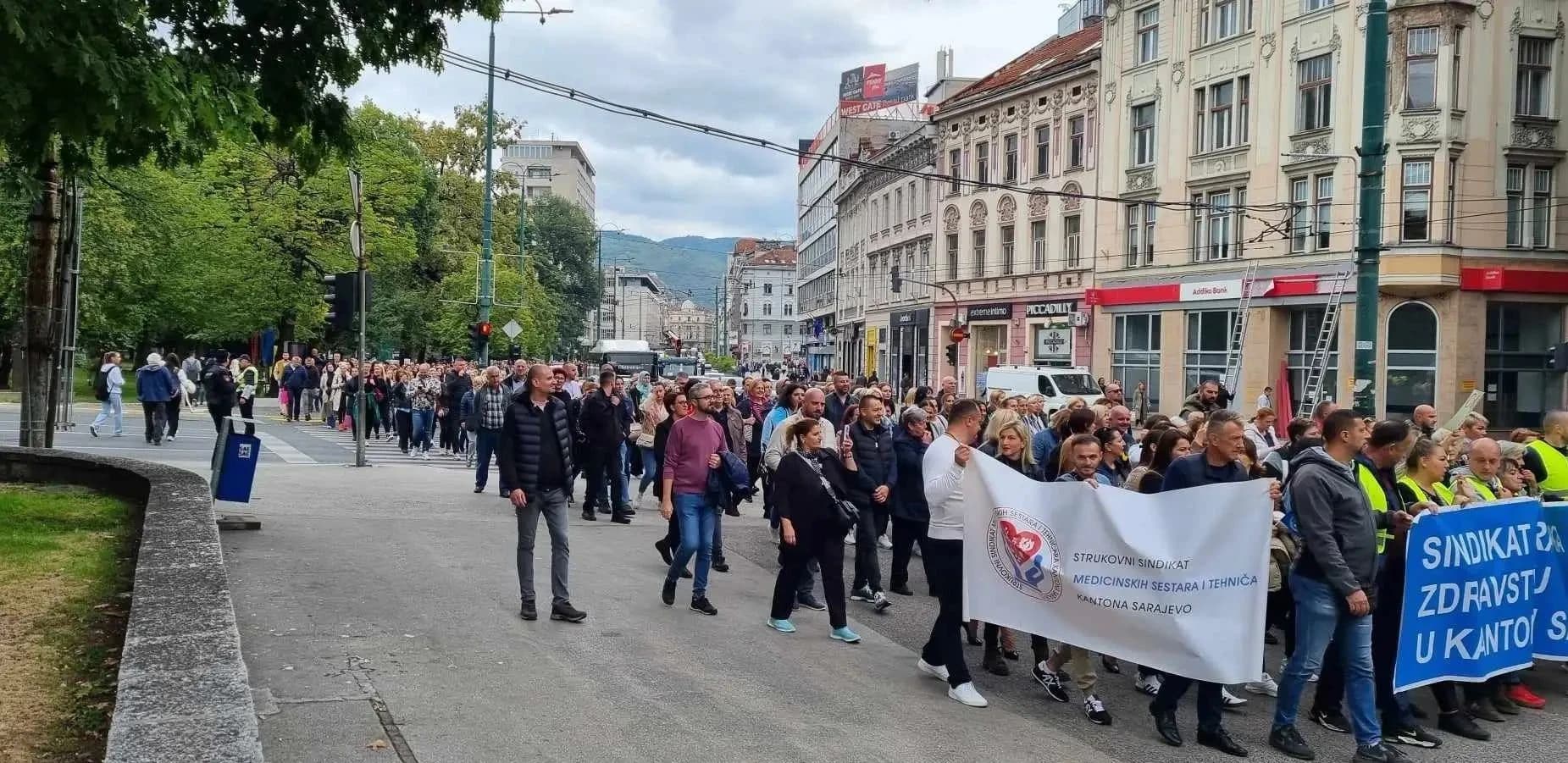 Ministar Hasanović radnicima u zdravstvu KS nudi povećanje satnice, oni poručili: Ne pristajemo na simbolična rješenja